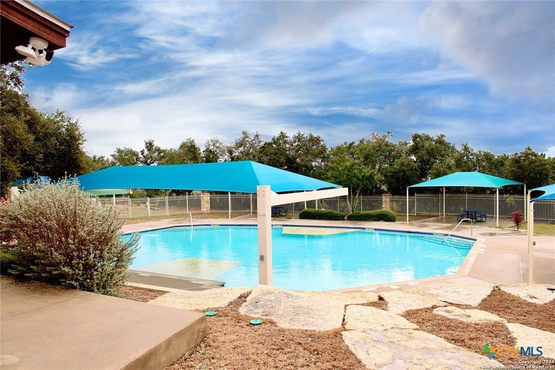 3.02 acres in Comal County - photo 4