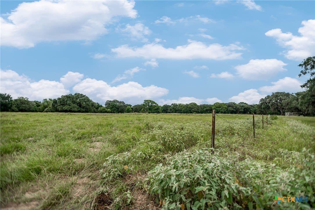 33.98 acres in Lavaca County - photo 25