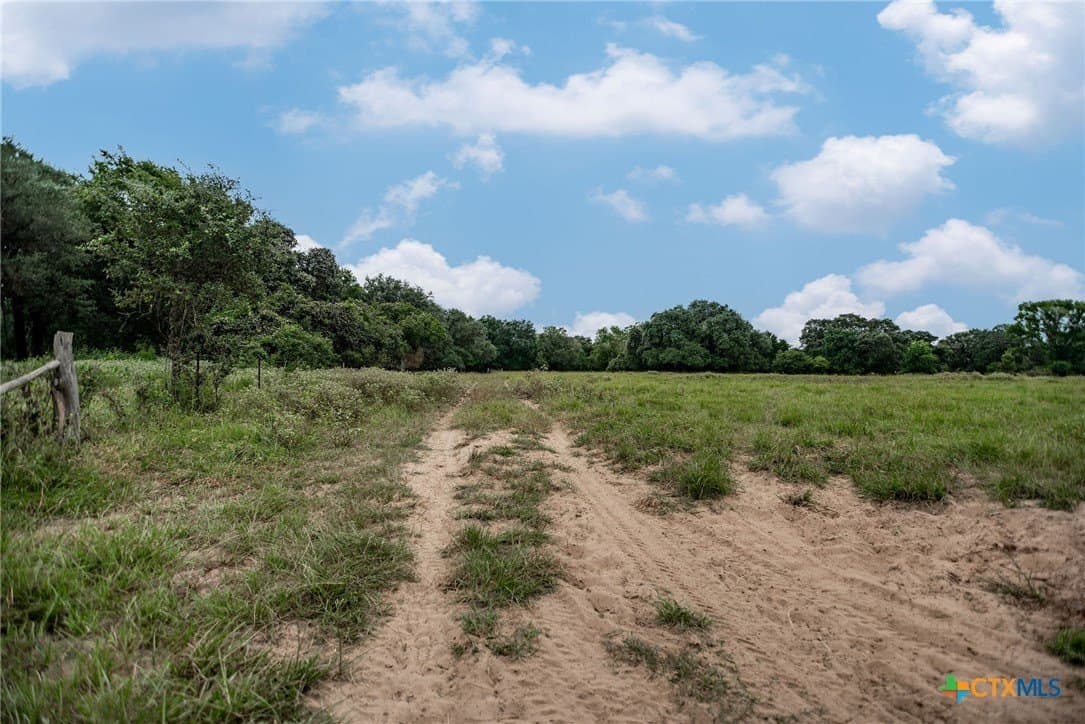 33.98 acres in Lavaca County - photo 24