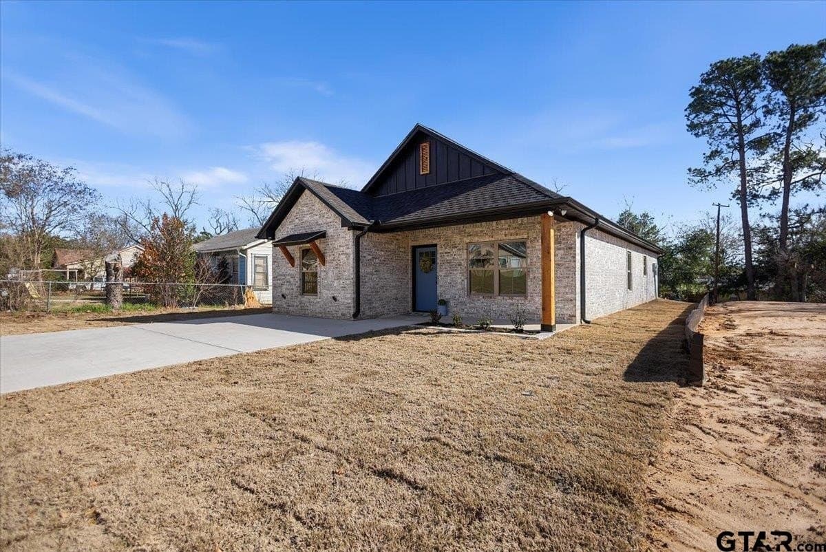 16 acres in Smith County - photo 4