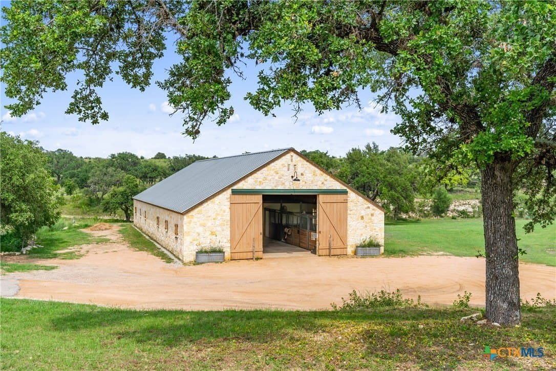 5.45 acres in Blanco County - photo 20