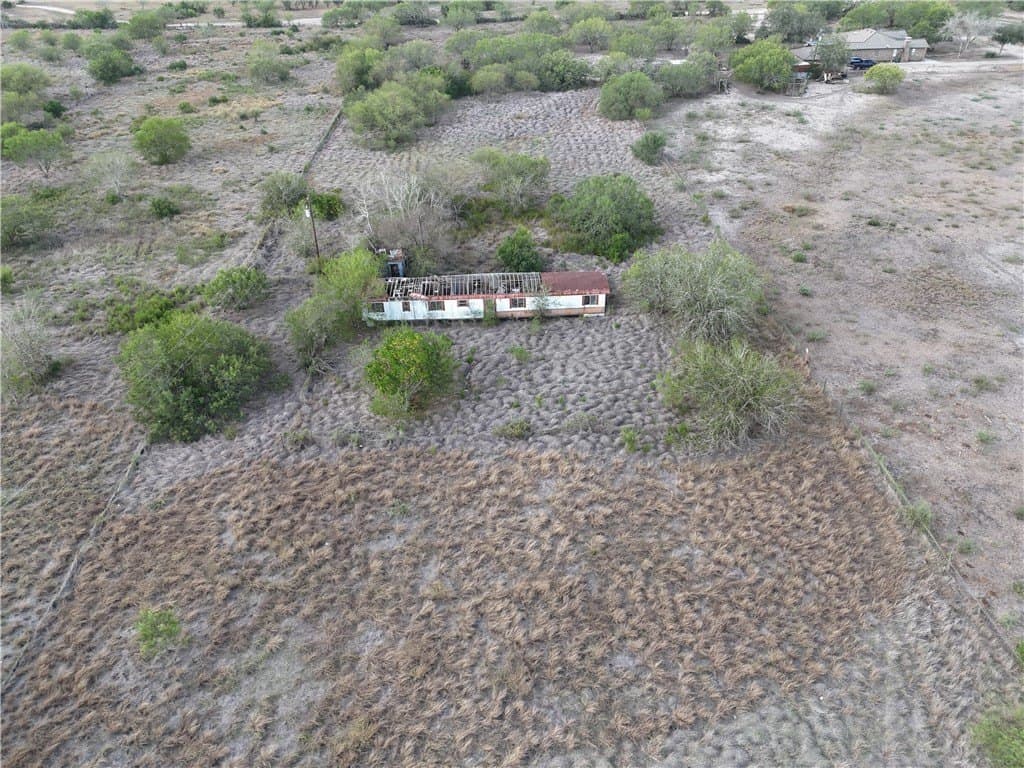 2 acres in Nueces County - photo 2