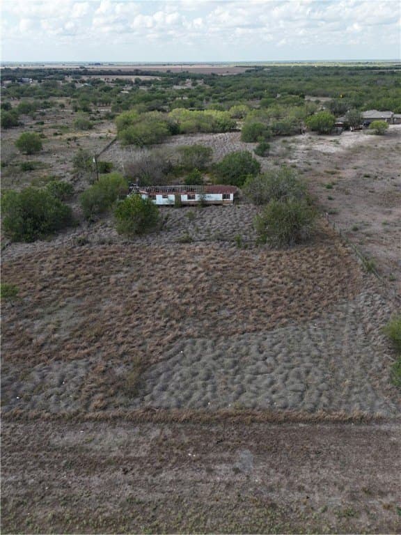2 acres in Nueces County - photo 9