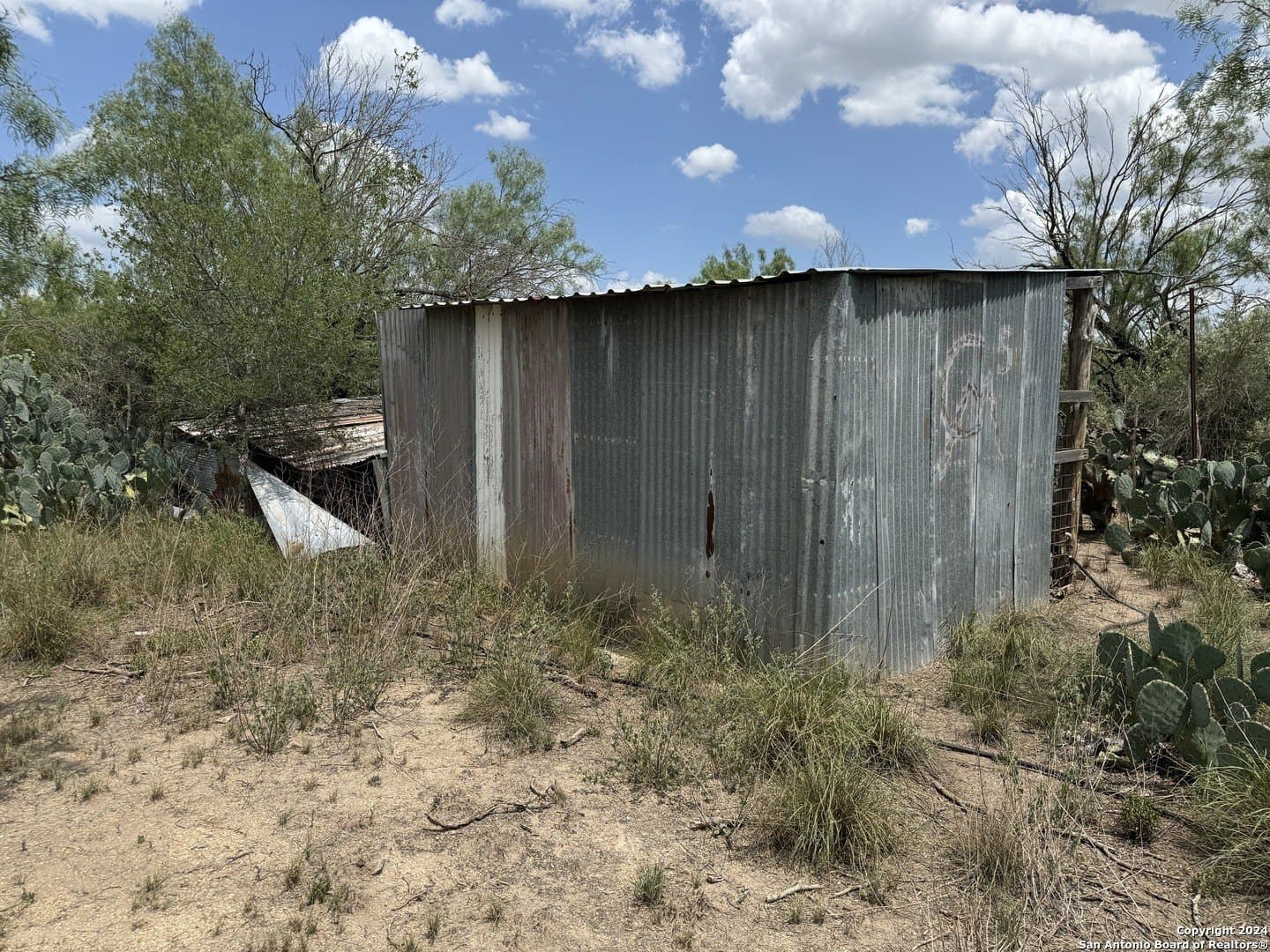 85 acres in Uvalde County - photo 34