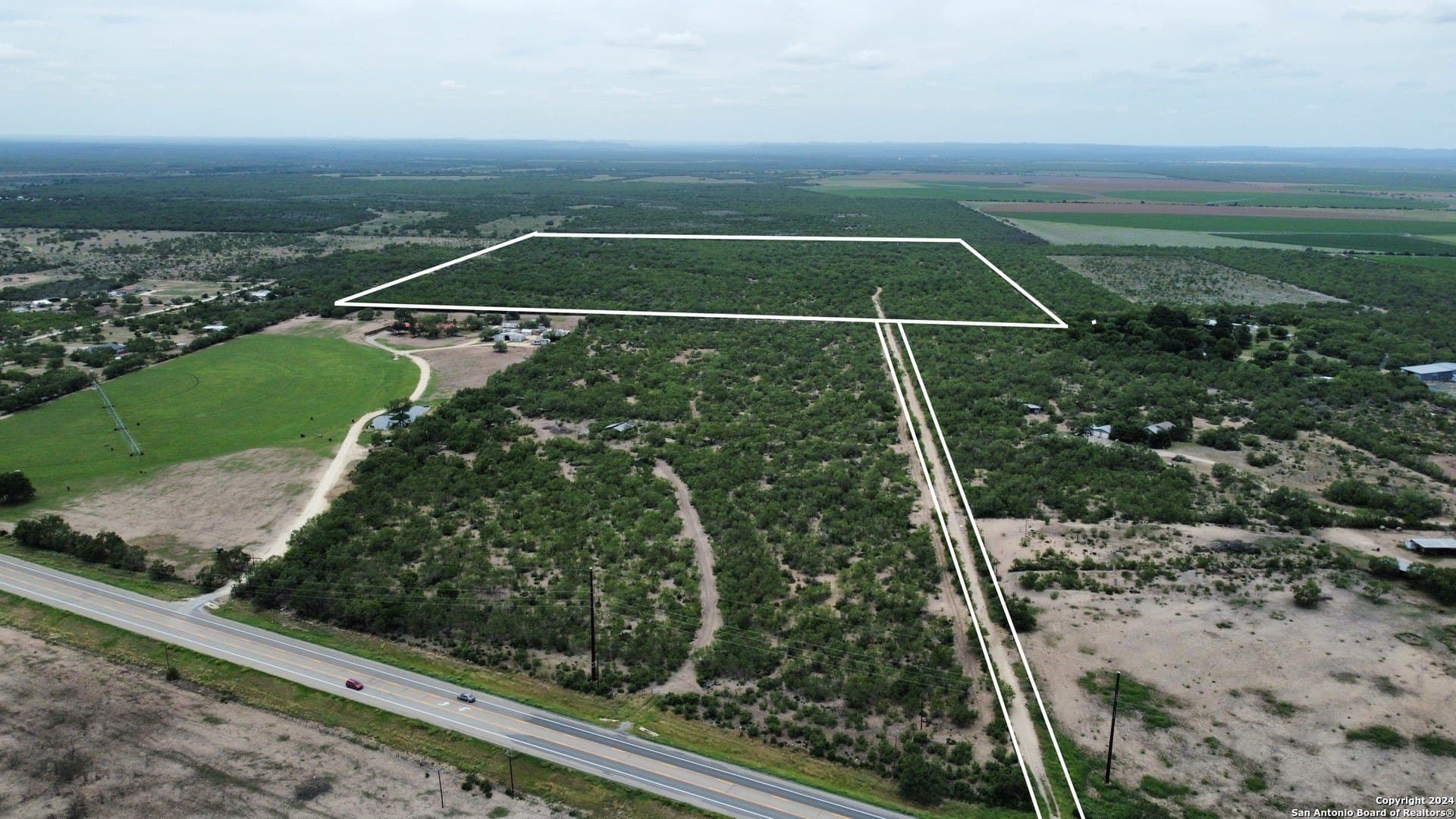 85 acres in Uvalde County - photo 6