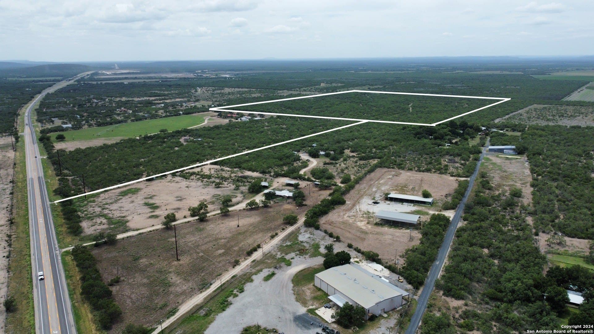 85 acres in Uvalde County - photo 4