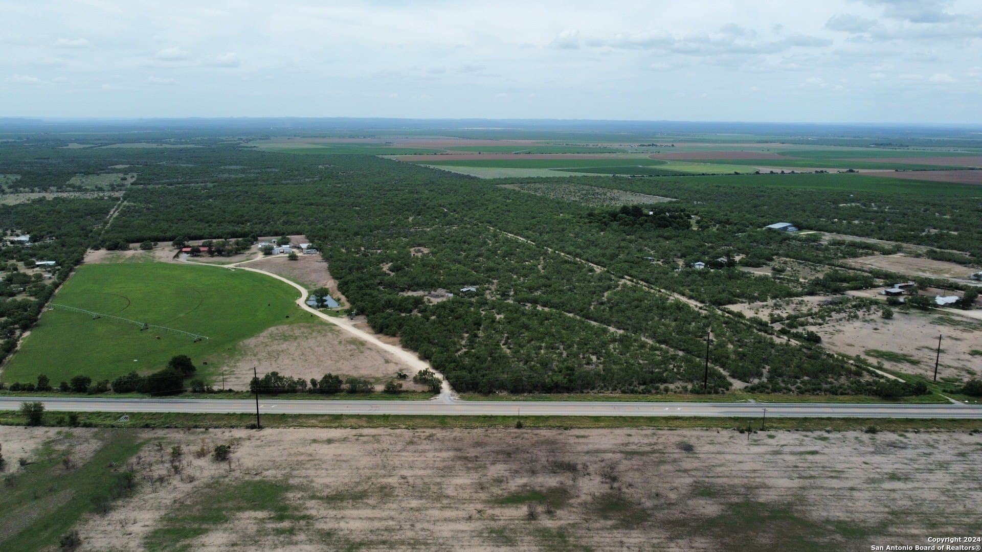 85 acres in Uvalde County - photo 5