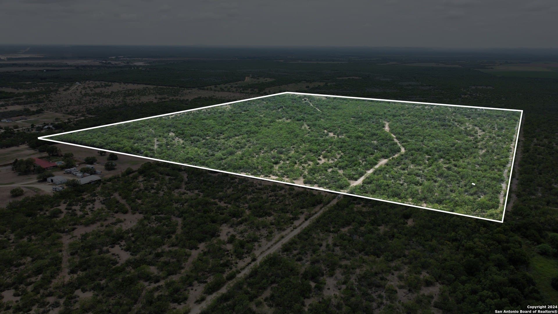 85 acres in Uvalde County - photo 2