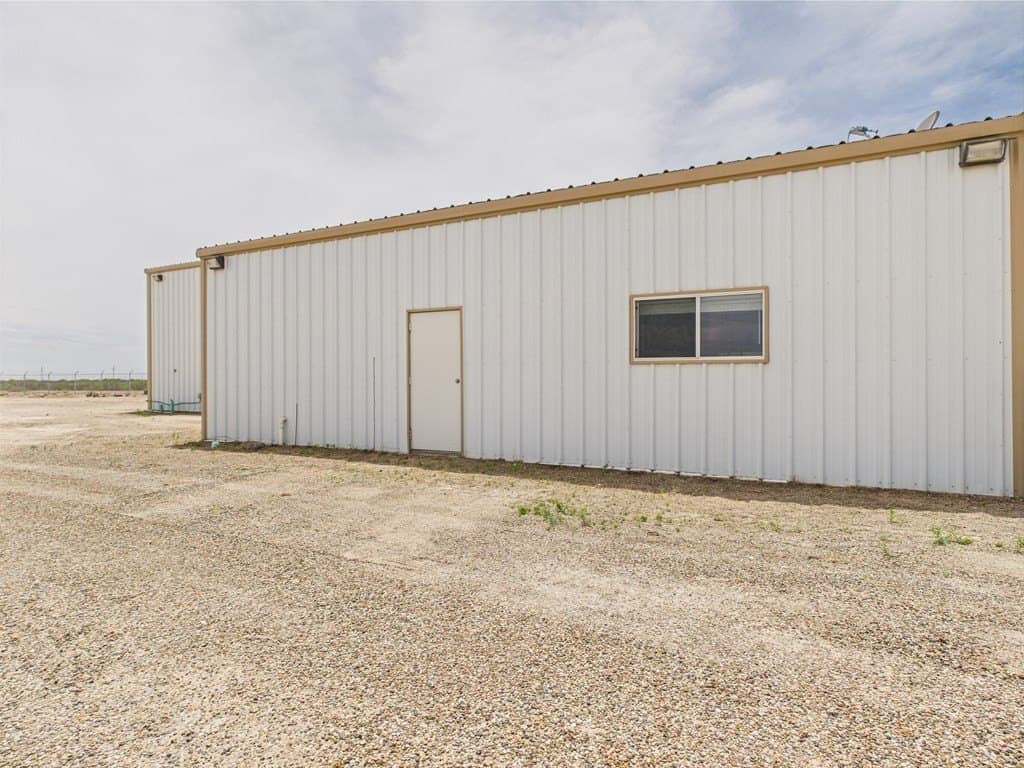 15.47 acres in Ward County - photo 2
