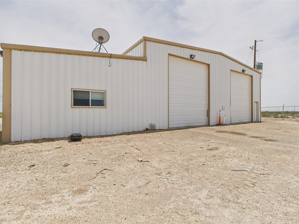 15.47 acres in Ward County - photo 4