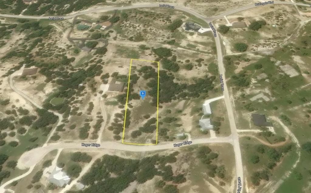 2.15 acres in Bandera County - photo 2
