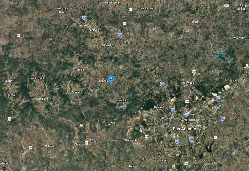 2.15 acres in Bandera County - photo 4