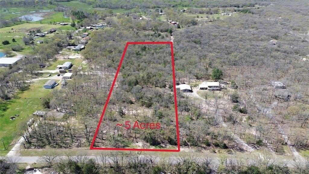 8736 County Road 2412