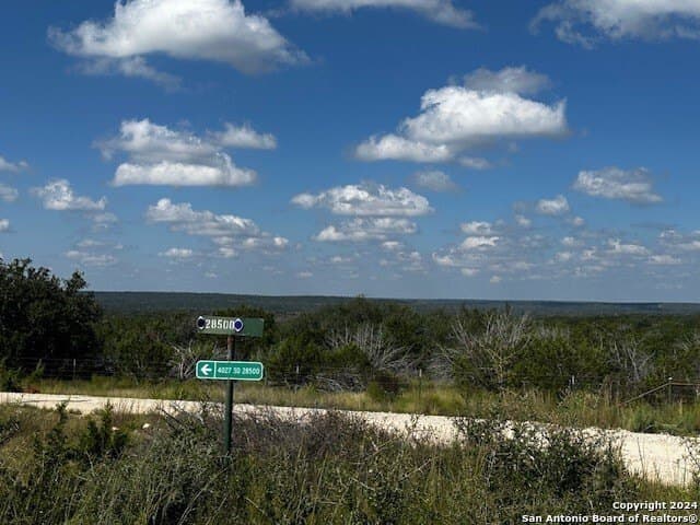 91.36 acres in Edwards County - photo 10