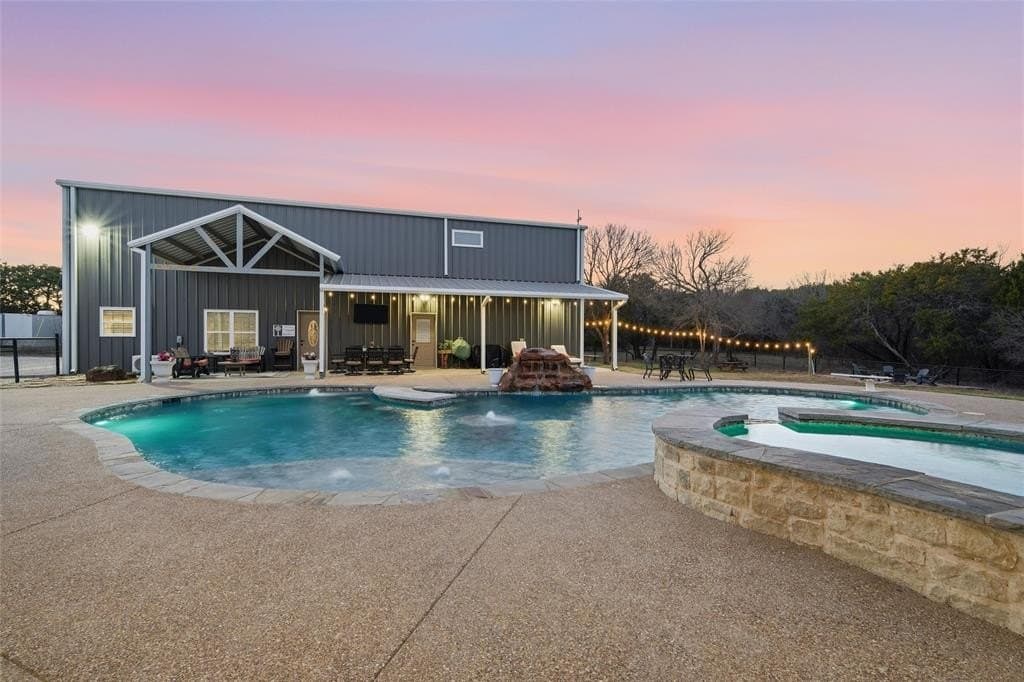 11.1 acres in McLennan County - photo 4