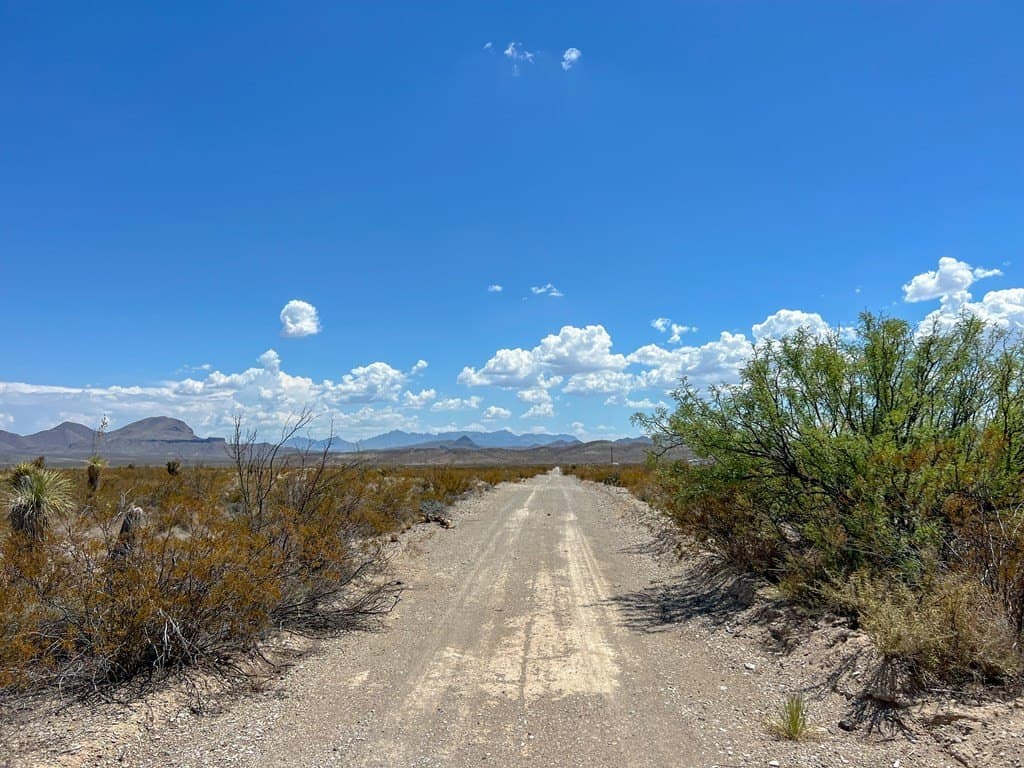5 acres in Brewster County - photo 3