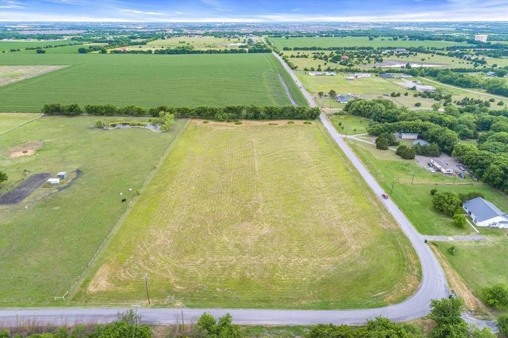 1.01 acres in Rockwall County - photo 2