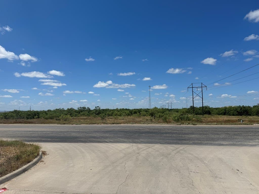 2 acres in Tom Green County - photo 2