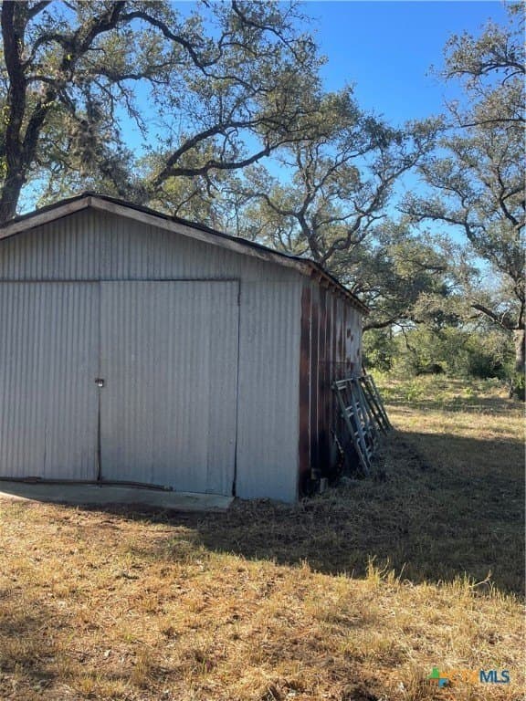 34.3 acres in DeWitt County - photo 32