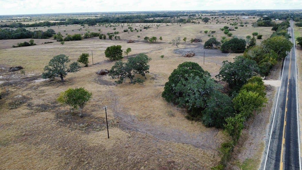 10.81 acres in Colorado County - photo 5