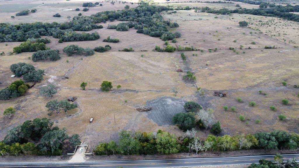 10.81 acres in Colorado County - photo 13