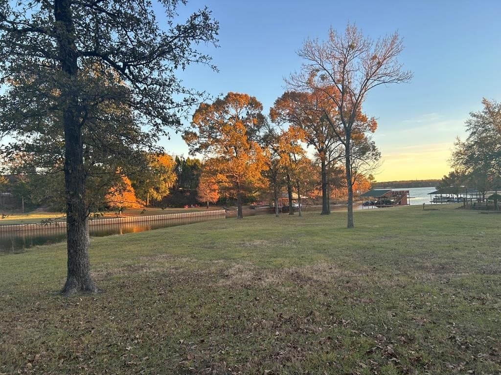 15R Goliad Dr