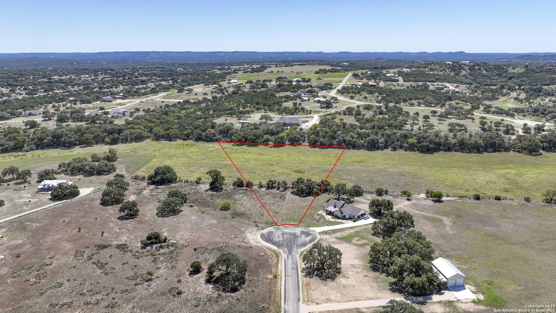 3.37 acres in Bandera County - photo 2