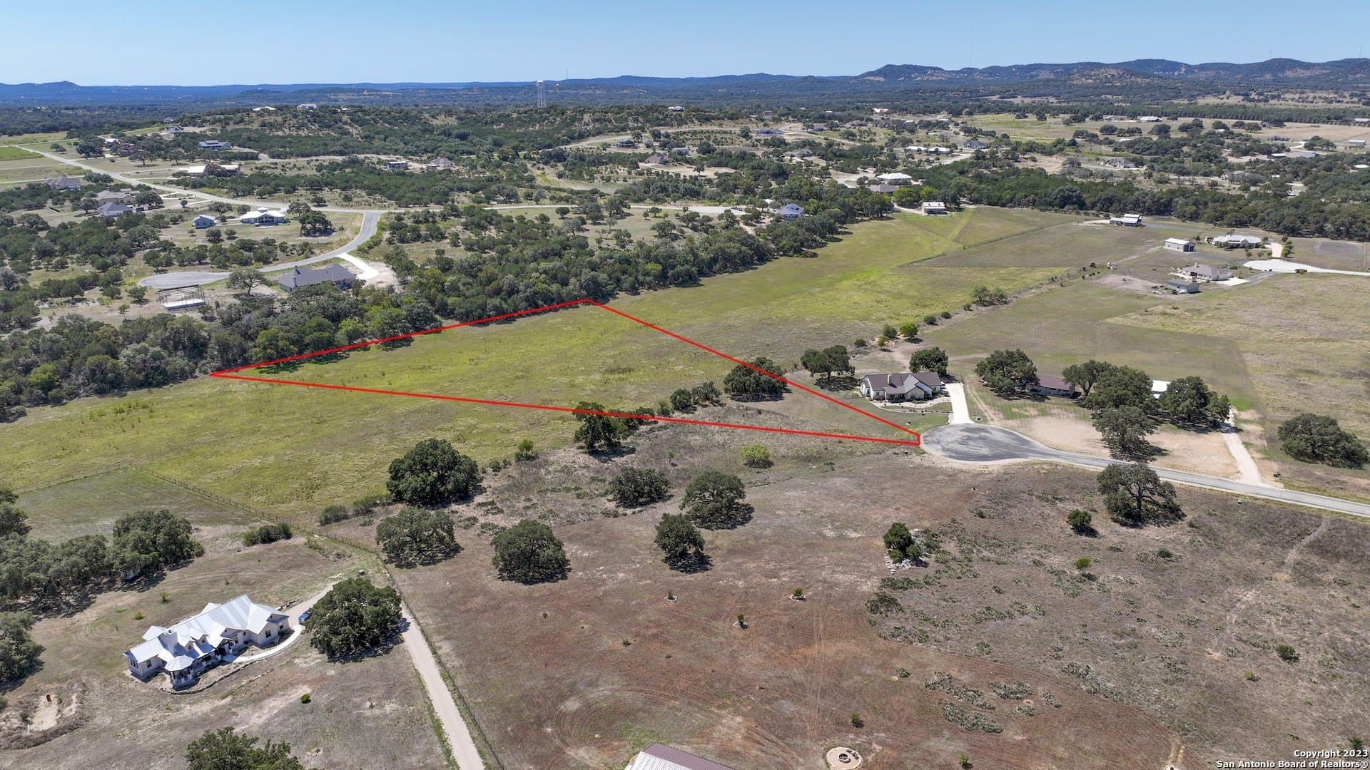 3.37 acres in Bandera County - photo 4