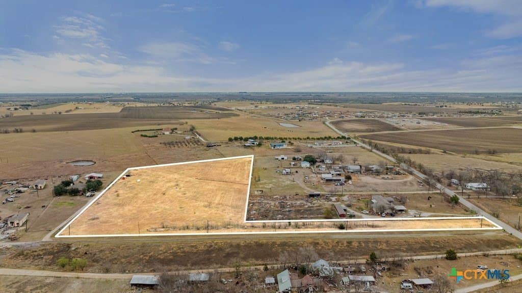 8.44 acres in Travis County - photo 3