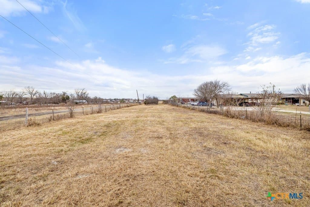8.44 acres in Travis County - photo 20