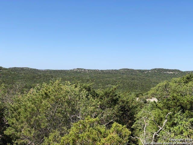 107.05 acres in Edwards County - photo 5