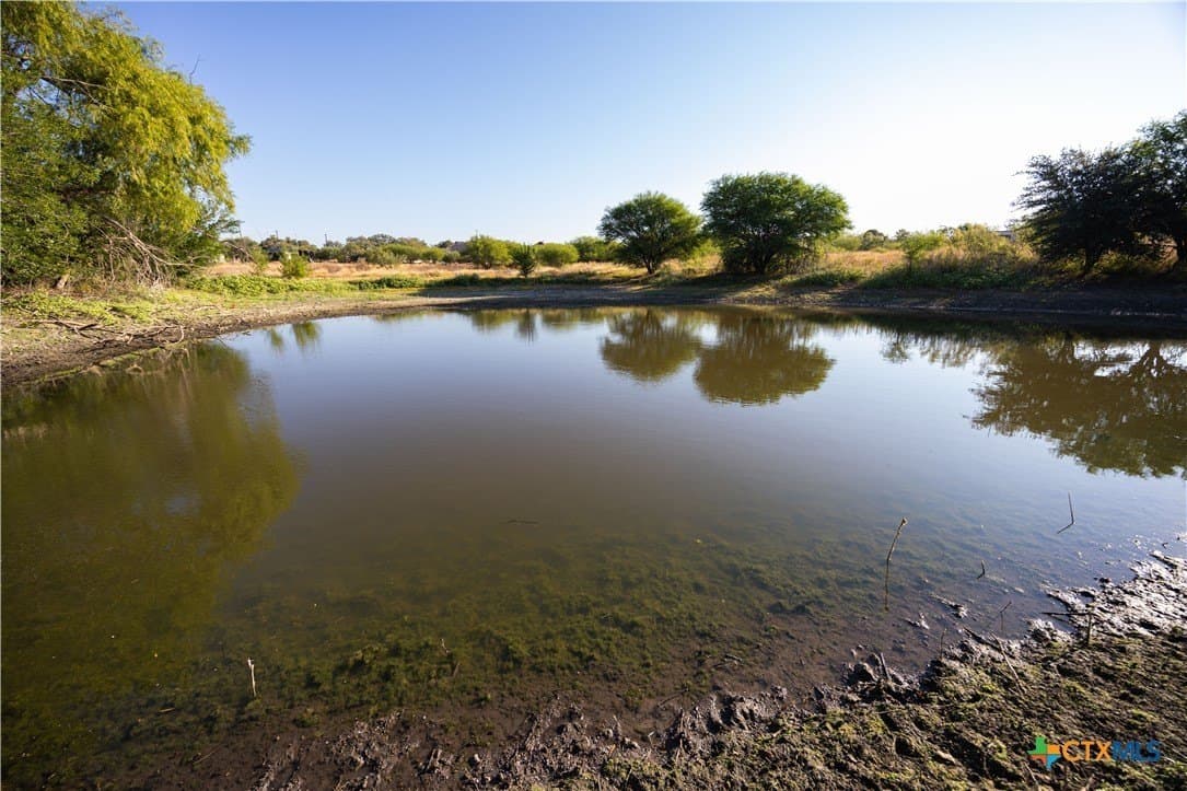 9.72 acres in Bexar County - photo 4