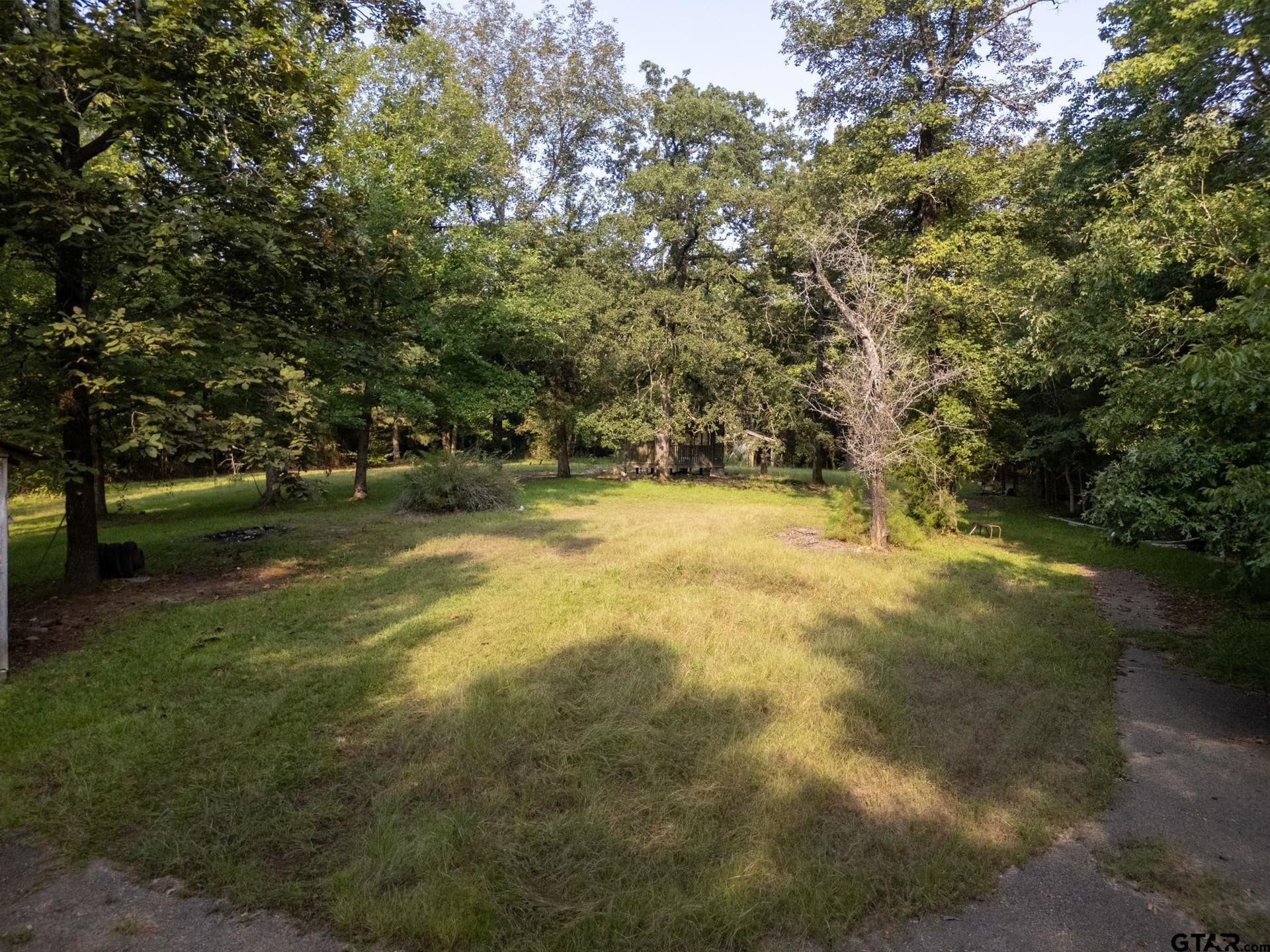 12.58 acres in Smith County - photo 5