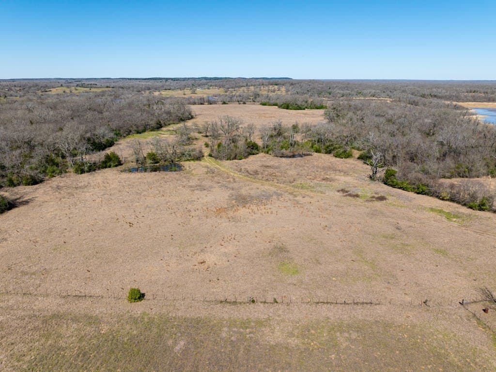 181.17 acres in FREESTONE County - photo 10