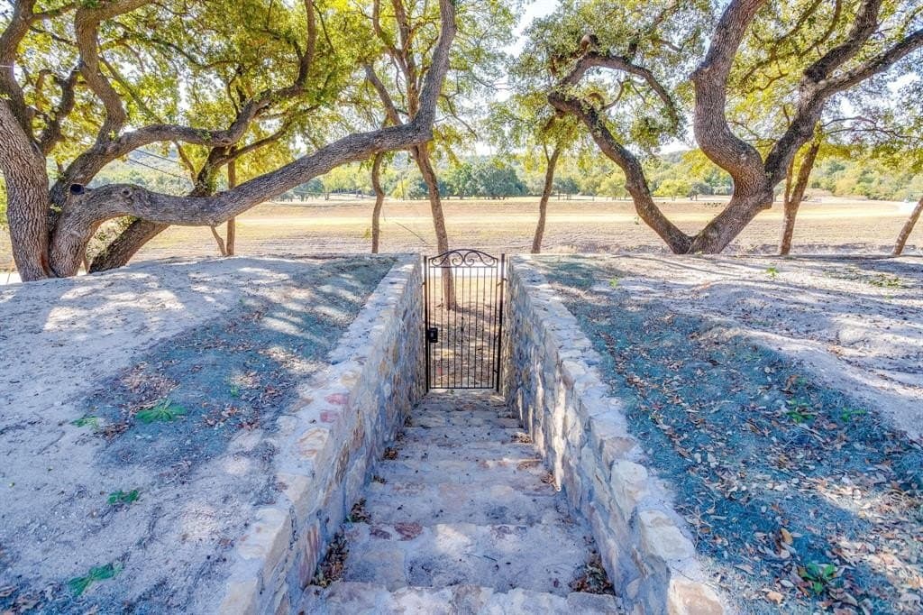 0.11 acres in Tarrant County - photo 14