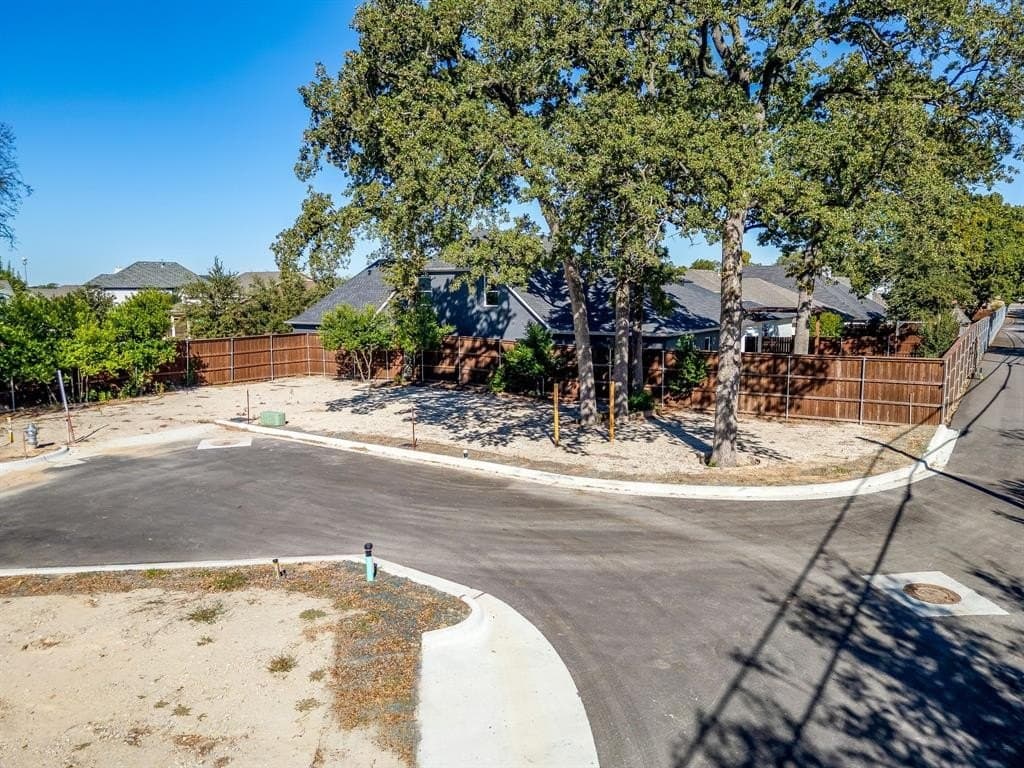 0.11 acres in Tarrant County - photo 4