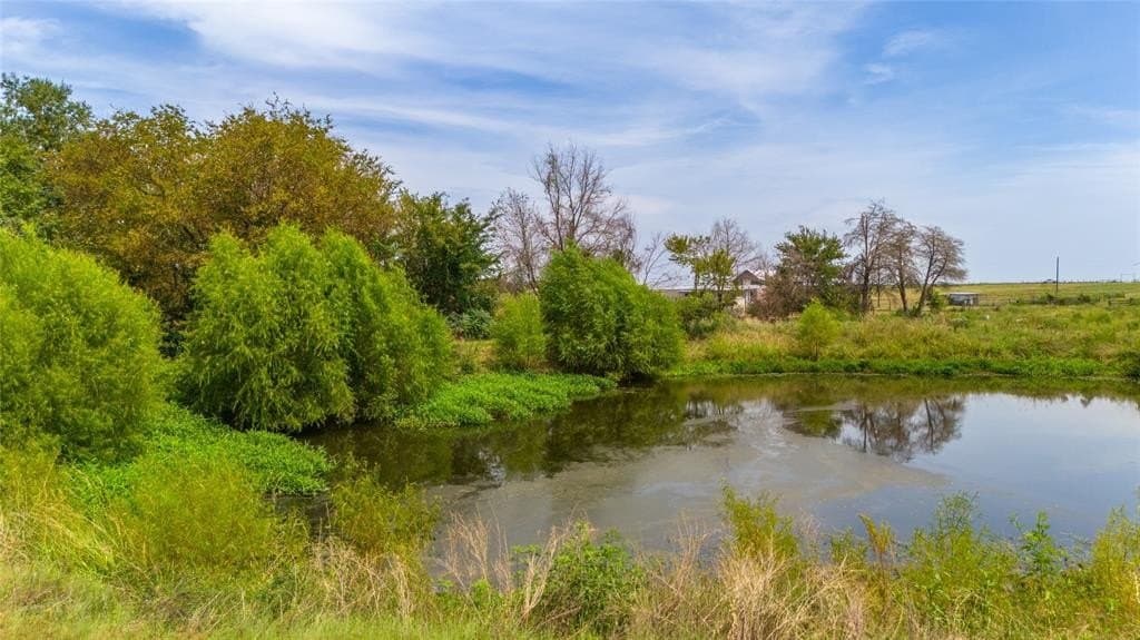10 acres in Hopkins County - photo 2