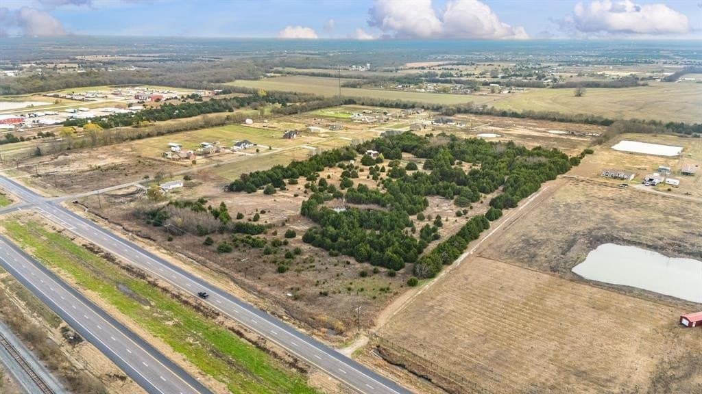 10.4 acres in Hunt County - photo 7