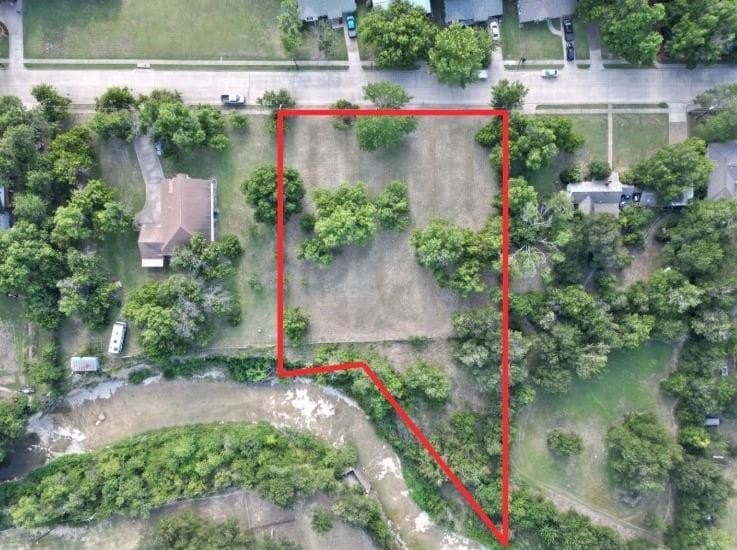 1.3 acres in Tarrant County - photo 3
