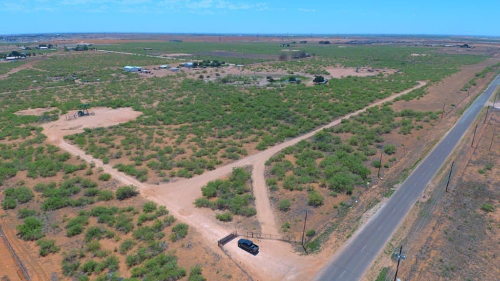 121.9 acres in Midland County - photo 3