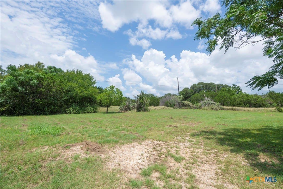 20.85 acres in Bell County - photo 9