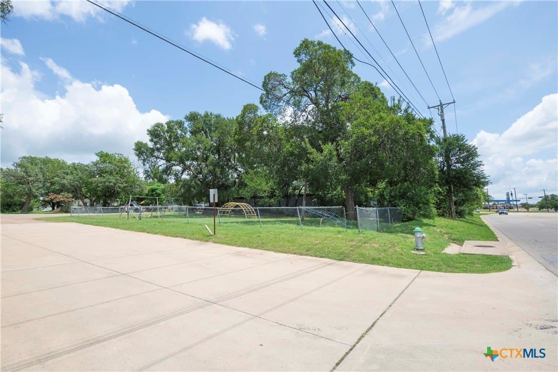 20.85 acres in Bell County - photo 20