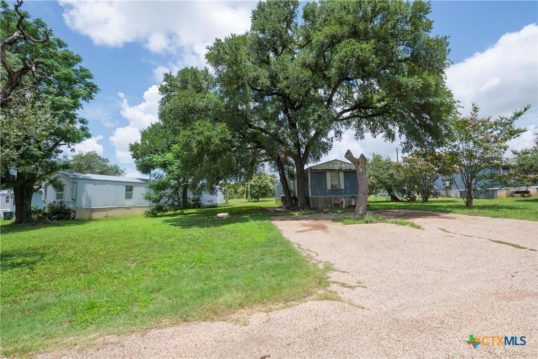 20.85 acres in Bell County - photo 4