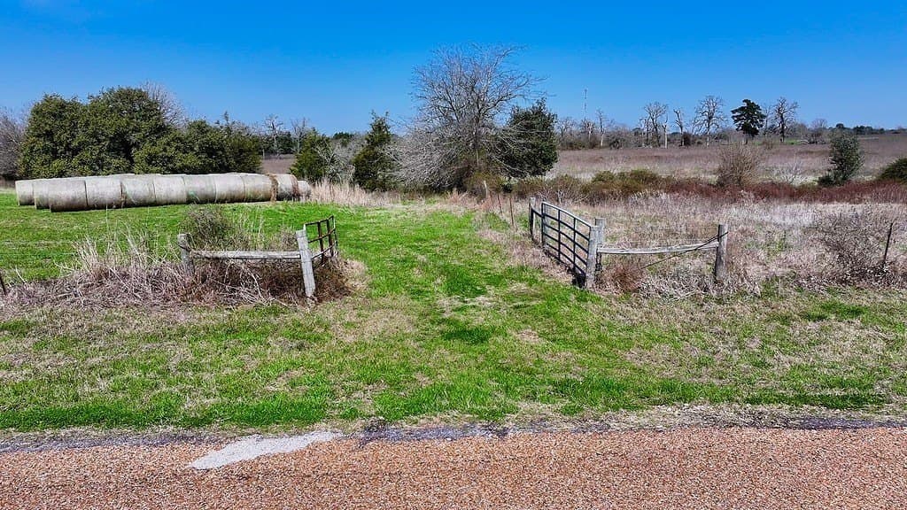 4.03 acres in Fayette County - photo 6