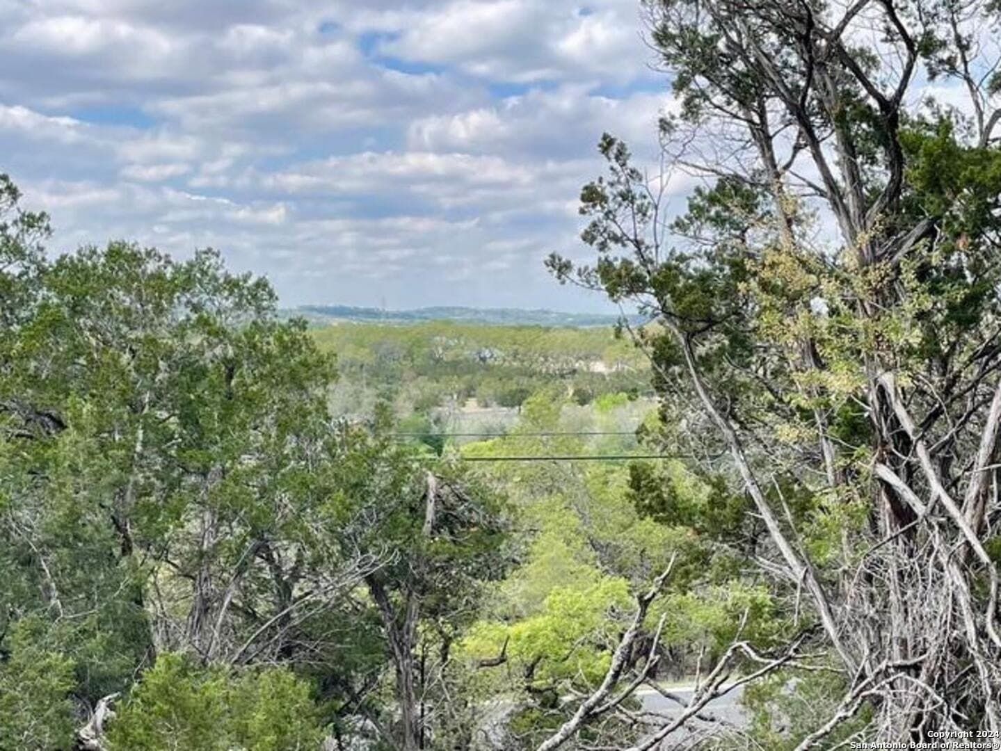 3.9 acres in Comal County - photo 2