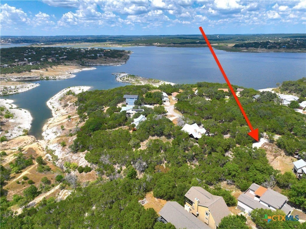 0.91 acres in Comal County - photo 7