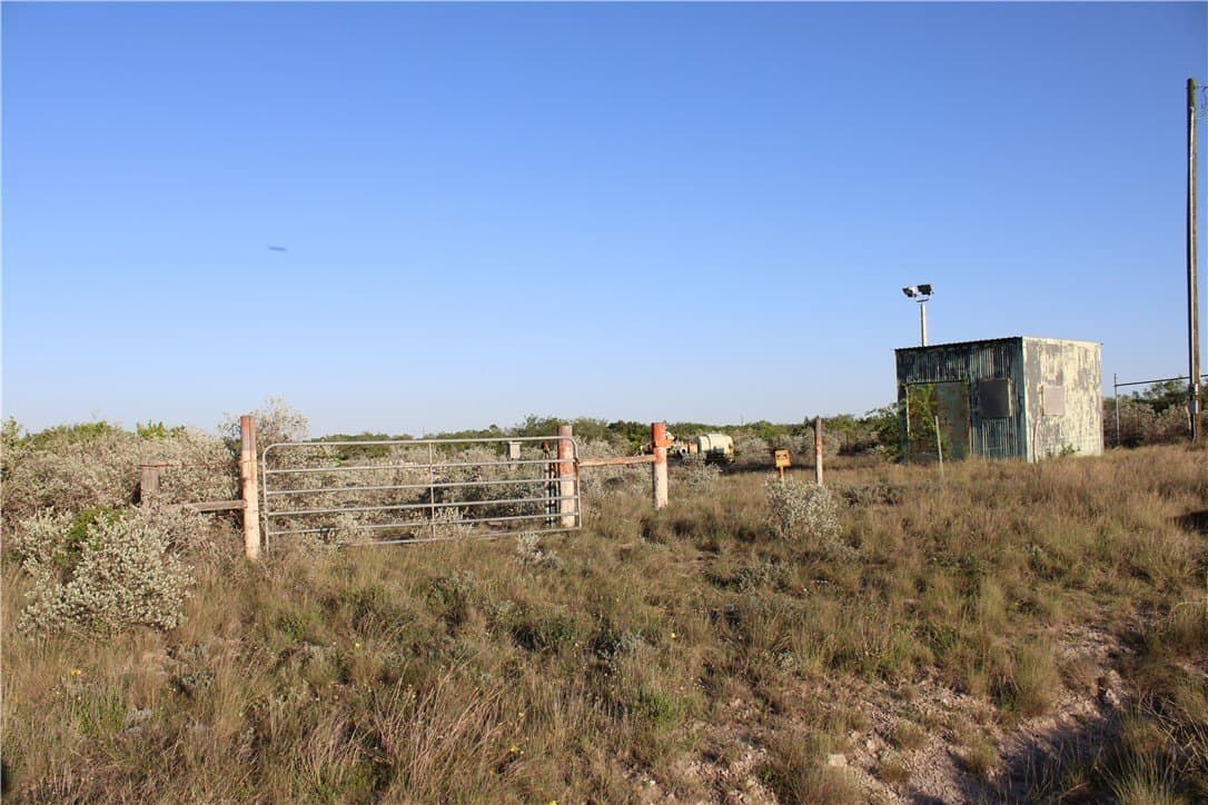 28.57 acres in Duval County - photo 19