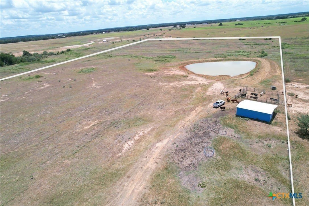 27.96 acres in Milam County - photo 4