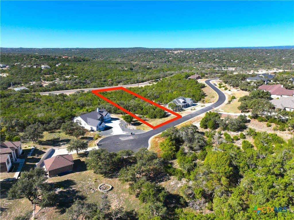1.63 acres in Comal County - photo 5