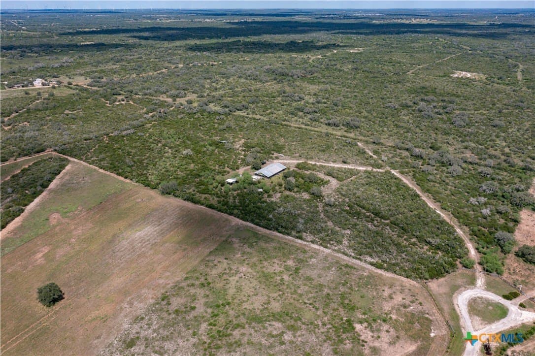 20 acres in Bee County - photo 27